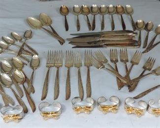 ROGERS SILVERPLATE SET