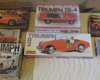 VINTAGE TRIUMPH MODELS