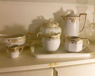 Part of EXTENSIVE gilt porcelain table service pieces