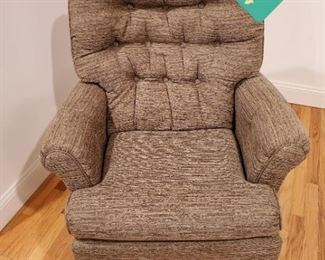 Rocking Chair (34" W x 39" H x 25" D)