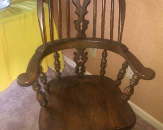 portly chair wants to hug you