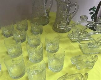 It was all I could do to keep from falling over backward and bawling like a sick sea elephant. Glutinous membranes.