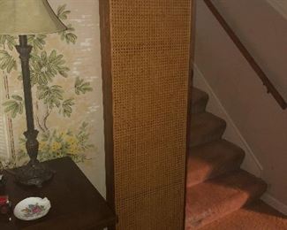 All the stragglers were super nice, sympathetic to my situation (believe me I burdened them with it as an explanation for there being no street signs and all the lights turned off inside), promised to be out by 3 on the dot AND THEY WERE! 70s screen that sold.