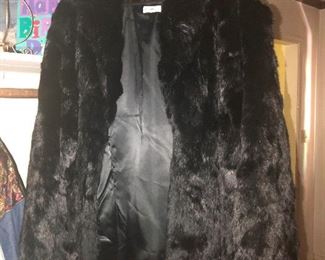 So exactly at 3pm I was locking up the place and zooming down the serpentine driveway on my way to meet the hero electrician. Rabbit fur coat