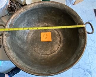 Lot 172. $25 Antique Wash Basin!  The perfect thing for all your farmhouse dreams! 