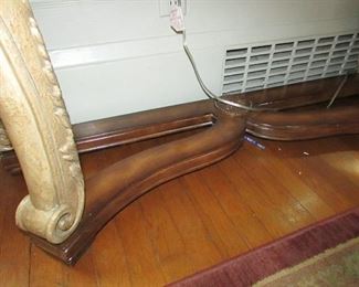 console table detail