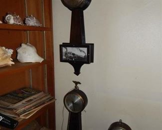 #4 $195 - Lot of (6) Banjo Clocks - Gilbert Locomotive, Sessions Electric Ships, Sessions Plantation, Sessions Plantation, Sessions Plantation with eagle finial, Seth Thomas Brown