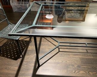117. Brown Jordan Outdoor Metal & Plexiglass Dining Table (44'' x 98'' x 30''), $ 2,200