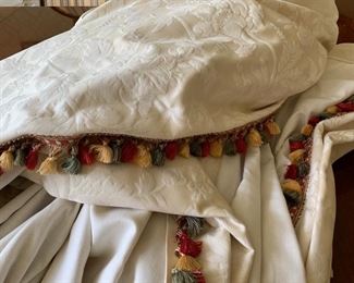Custom Draperies and Pillows