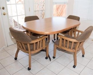 F5	Kitchen Table with 4  Rolling Chairs (40x58x30)	$149.95
