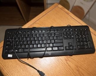 E10	HP Keyboard	$4.95