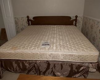 F22	Sealy Comfort Series Posture Poise Bed No Stains or Tears	$185.00