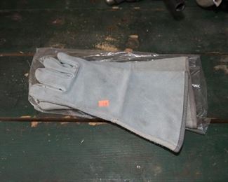 GT287	Welding Gloves	$7.95