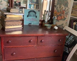 Dresser with mirror 80.00