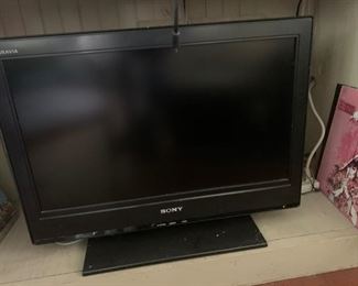 24 In T.V Sony 50.00