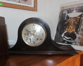 Antique Mantel clock $25