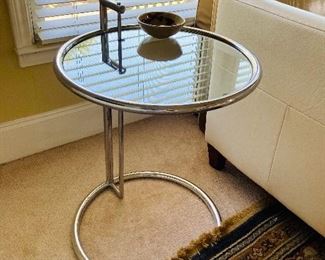 Modern round glass/metal side table ===>  $130/OBO