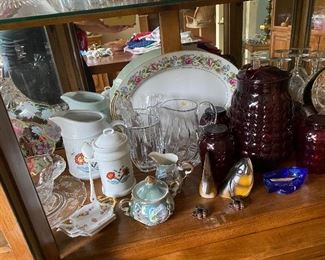 Dishes, collectibles 