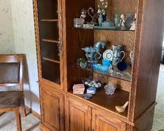 Hutch/display/China cabinet