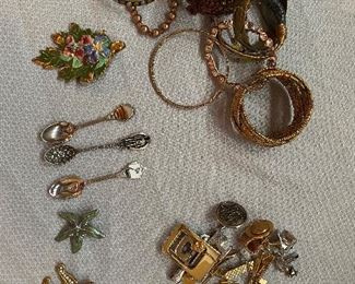 Jewelry, collector spoons