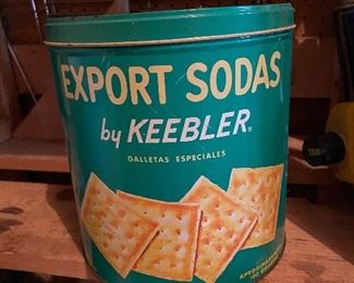 Vintage Keebler cracker tin