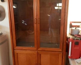 $65.00   Nice contemporary Display cabinet or bookcase....excellent condition....$65.00  Great for office.  (760) 975-5483   DJ