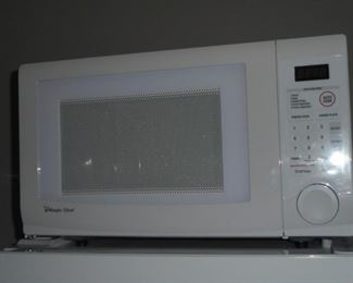 Magic Chef micro wave oven