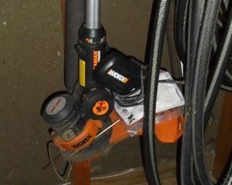Work 20v Max Trimmer w/charger