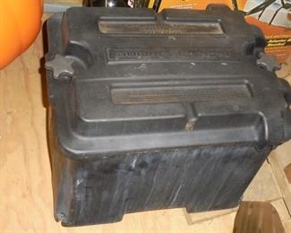 Marine battery box ( 1 of 2)