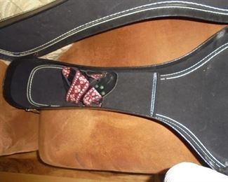 Yamaha acoustic FG 180 guitar w/hard side case - Nippon Gakki - no holes/ metal pegs/great condition/ w/kapo, pick & strap