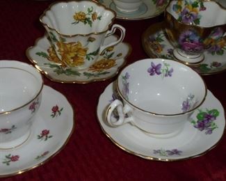 12 vintage cups w/matching saucers