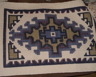 6 different dinner place mats