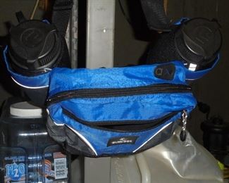 Fanny pack w/2 bottles