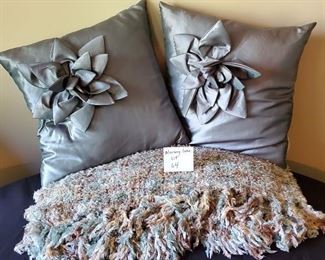 $15 - 2 pillows and throw blanket (the colors are not showing up well -  the pillows are a dark mint/turquoise color and the throw is turquoise, brown and cream) 