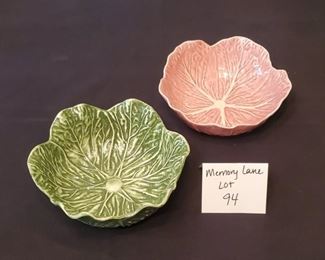 $8/Pair - Green Faiancas Neto & Gomes 7.25" cabbage bowl & a pink Bordallo Pinheiro 6.25" cabbage bowl
