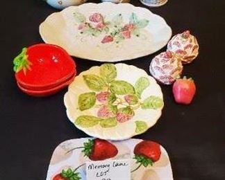 $23/all - Strawberry Lot! Decor & dishes 