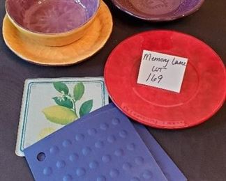 $10 - Miscellaneous kitchen items