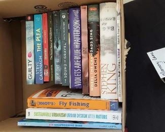 $15 - Book Lot (9 paper back & 5 hardback)