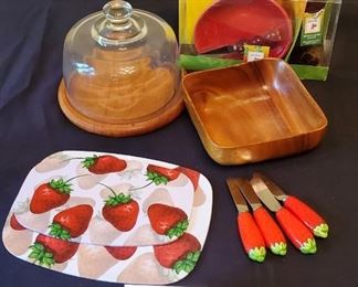 $10 - Misc. kitchen items