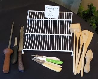 $6 - Misc. kitchen items