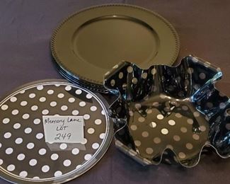 $10 - 6 black chargers, polka dot plastic tray & a plastic polka dot ruffled 12" bowl