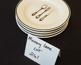 $10 - 4 CIROA simple serve 5 7/8" desert plates