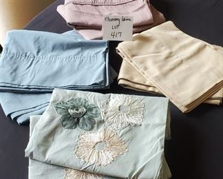$4 - 6 pillowcases - BLUE ONES ARE NOT INCLUDED!