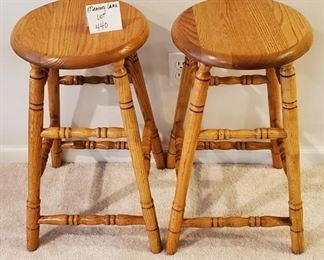 $18 - 2 24" Stools