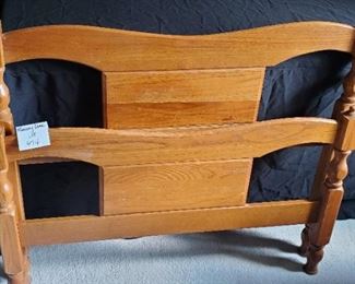 $30 - Twin size headboard & footboard