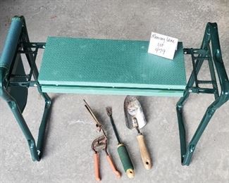 $15 - Garden Kneeler and seat. Can be used as a seat or turn over to kneel on for knee protection.