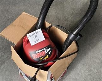 $10 - Hang up mini shop vac