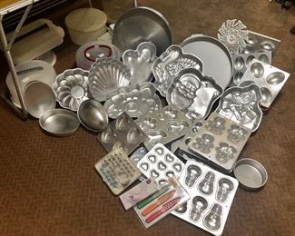 Large collection of Wilton cake pans
