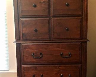 Five drawer chest on chest, vintage games