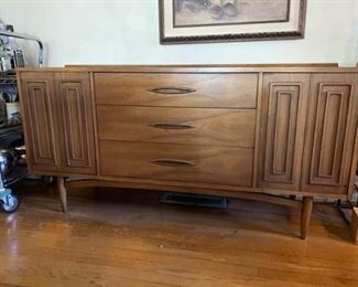 004 Mid Century Modern Buffet